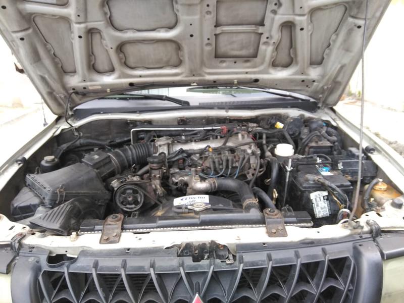 Mitsubishi Montero • 2002 • 5,000 km 7