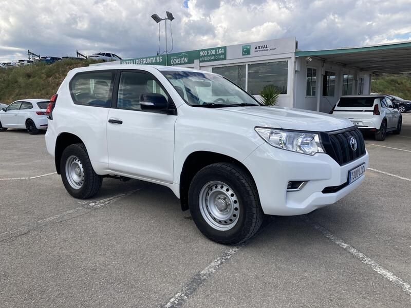 Toyota Land Cruiser • 2020 • 43,764 km 10