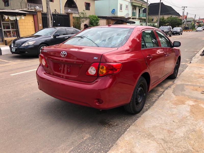 Toyota Corolla • 2009 • 89,210 km 3