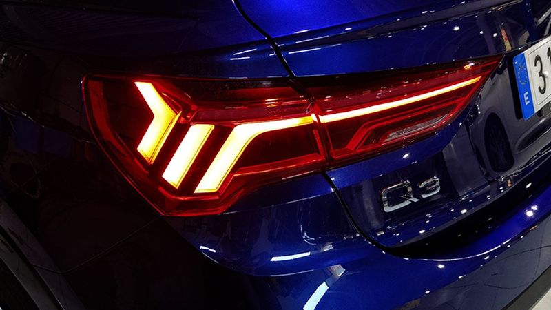 Audi Q3 • 2024 • 13,924 km 24