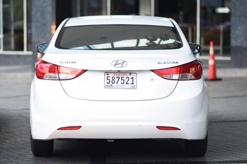 Hyundai Elantra • 2013 • 158,546 km 2