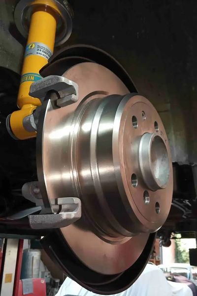 BMW M5 • 1987 • 151,000 km 11