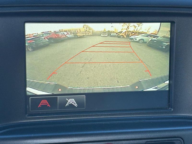 GMC Sierra 1500 • 2016 • 83,272 km 12