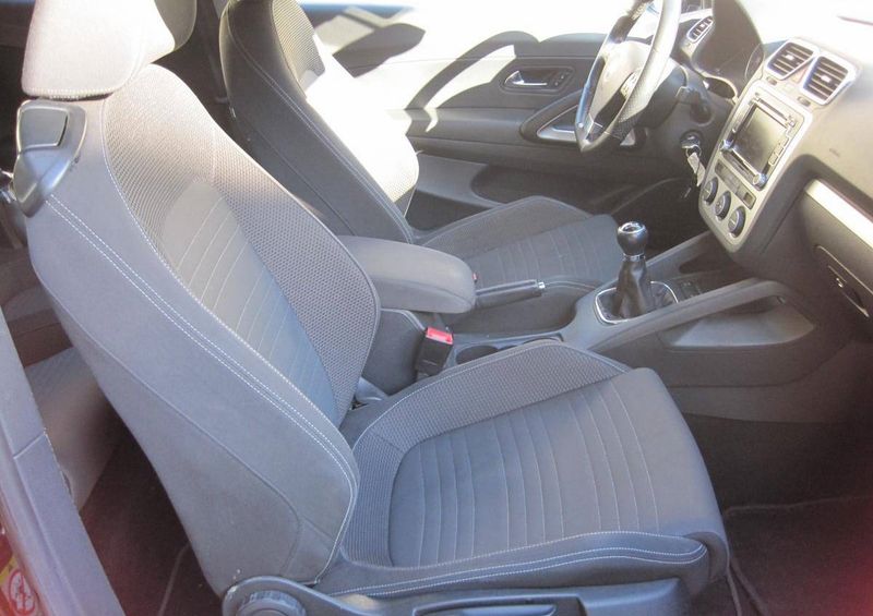 Volkswagen Scirocco • 2008 • 80,000 km 2