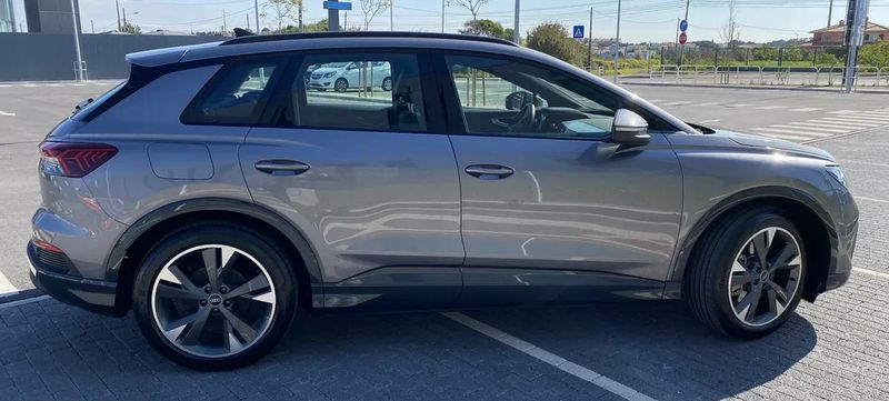 Audi e-tron • 2021 • 18,000 km 2