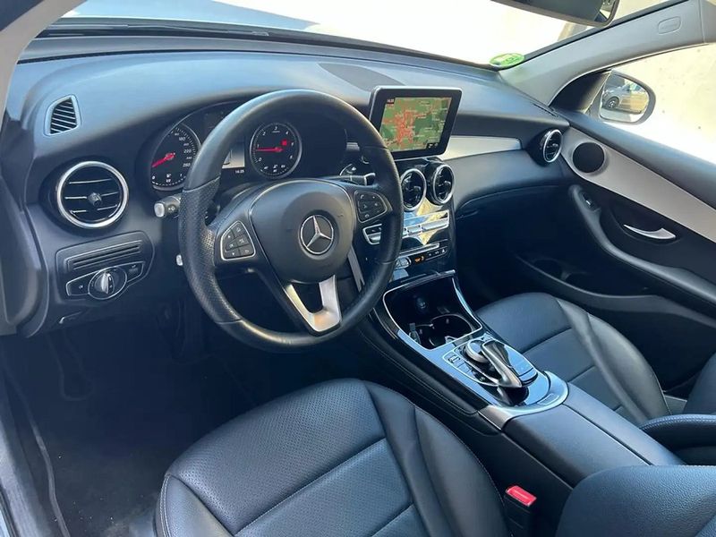 Mercedes-Benz GLC-Class • 2019 • 58,000 km 9