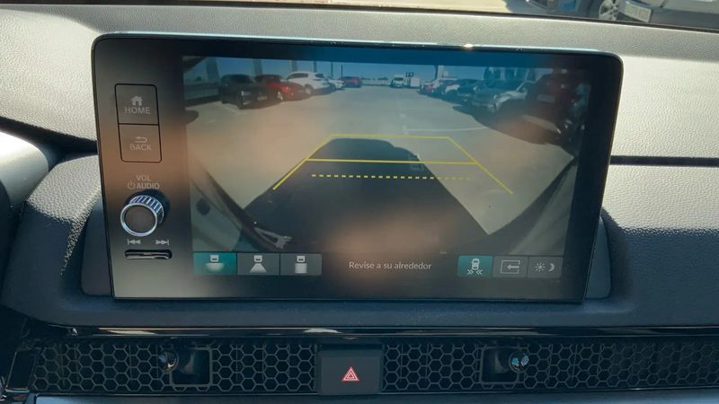 Honda CR-V • 2024 • 10,000 km 12