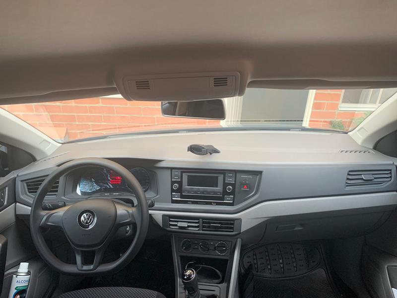 Volkswagen Polo • 2020 • 18,000 km 4