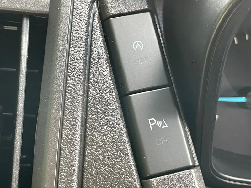 Ford Transit • 2018 • 31,000 km 12