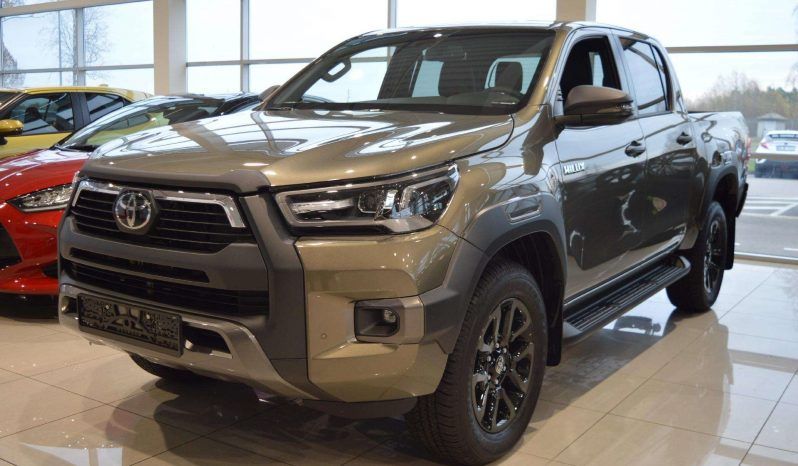 Toyota Hilux • 2023 • 7,814 km 1