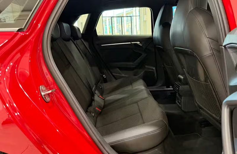 Audi A3 • 2023 • 44,550 km 8