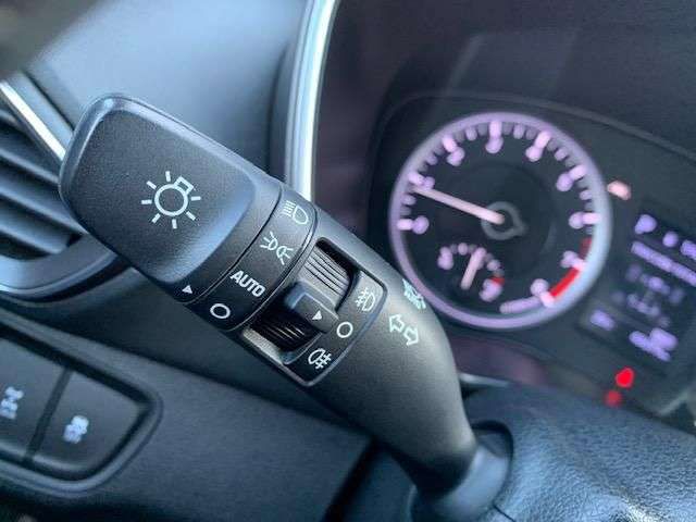 Hyundai Santa Fe • 2019 • 49,411 km 7