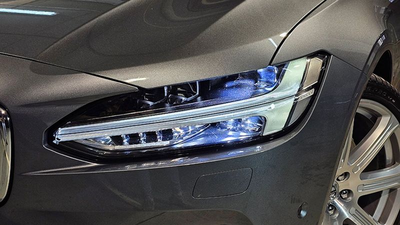 Volvo S90 • 2019 • 19,670 km 23