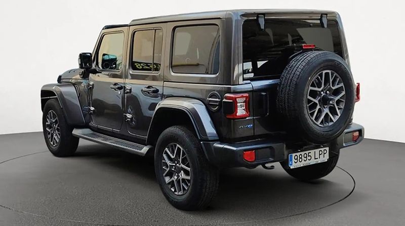 Jeep Wrangler • 2021 • 73,610 km 2