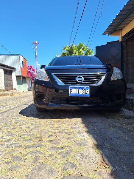 Nissan Versa • 2014 • 203,857 km 7