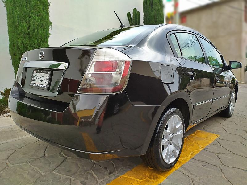 Nissan Sentra • 2012 • 92,000 km 16