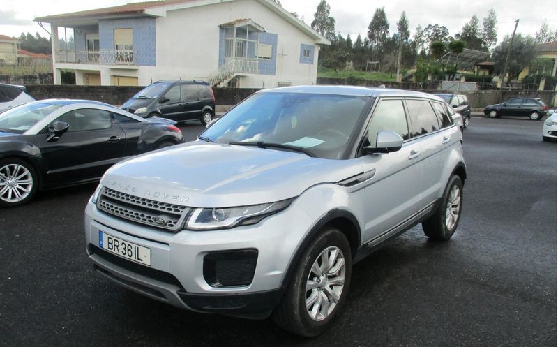 Land Rover Range Rover • 2018 • 150,000 km 1