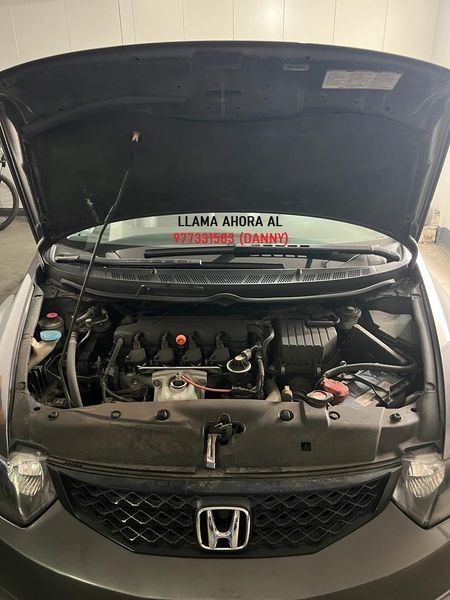 Honda Civic Coupé • 2011 • 83,000 km 3