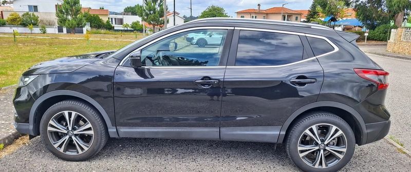 Nissan Qashqai • 2014 • 111,180 km 2