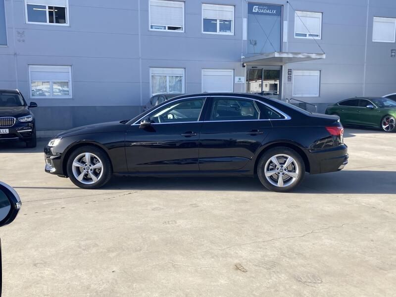 Audi A4 • 2020 • 61,000 km 2