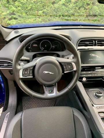 Jaguar F-Pace • 2017 • 162,000 km 3