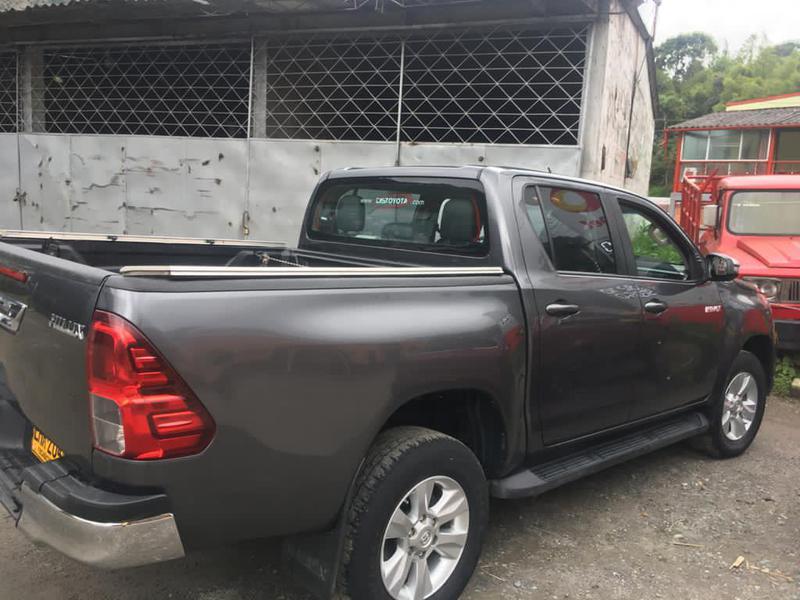 Toyota Hilux • 2019 • 26,000 km 3