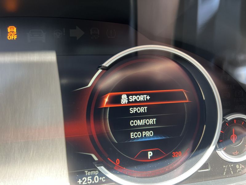 BMW 5 Series • 2016 • 118,000 km 10