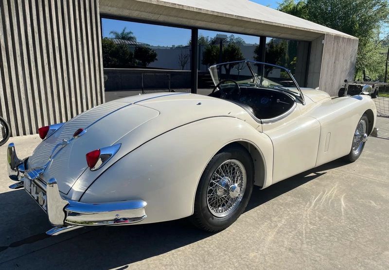 Jaguar XK • 1955 • 6,233 km 7