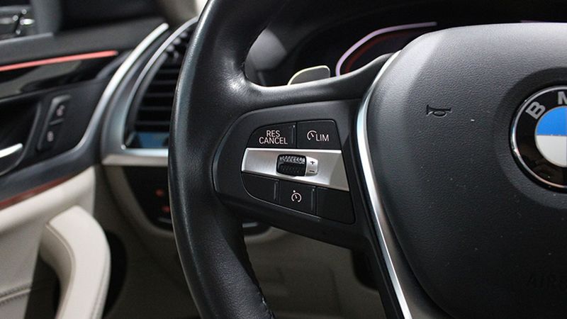 BMW X4 • 2019 • 92,183 km 5