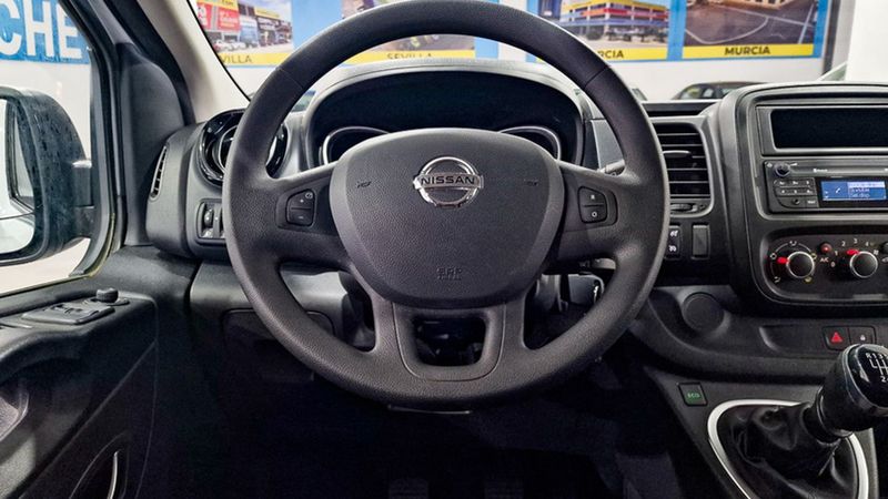 Nissan NV400 • 2020 • 65,000 km 10
