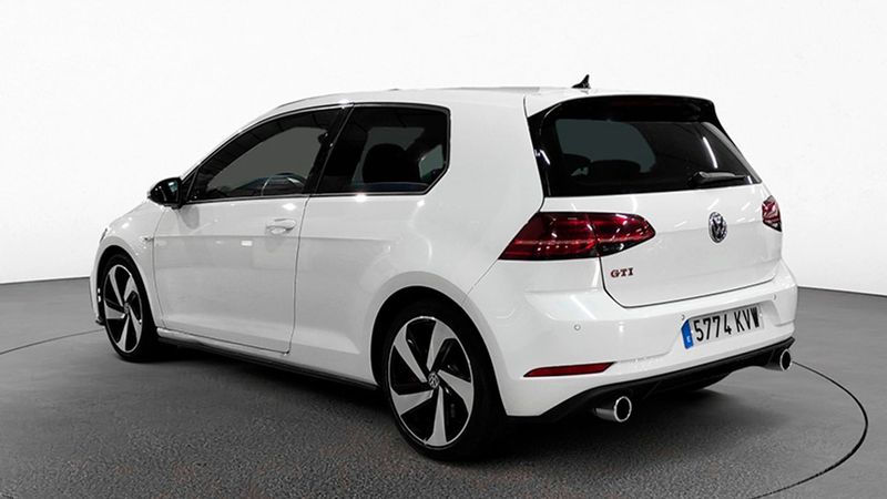 Volkswagen Golf • 2019 • 58,133 km 2