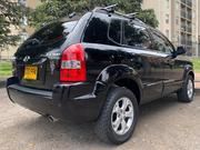 Hyundai Tucson • 2010 • 85,000 km 6