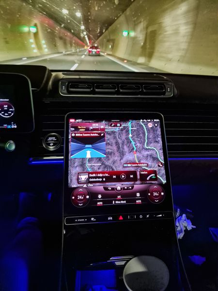 Mercedes-Benz S-Class • 2022 • 43,000 km 8