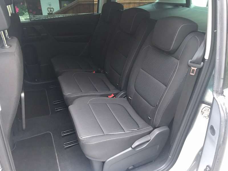 Seat Alhambra • 2016 • 125,700 km 12