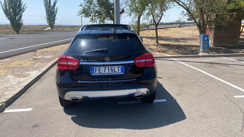 Mercedes-Benz GLA • 2016 • 200,000 km 6