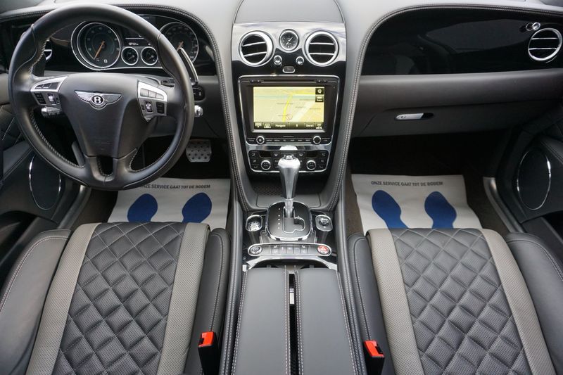 Bentley Flying Spur • 2020 • 127,000 km 6