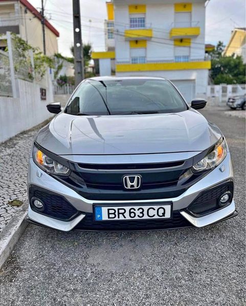 Honda Civic • 2019 • 55,000 km 1