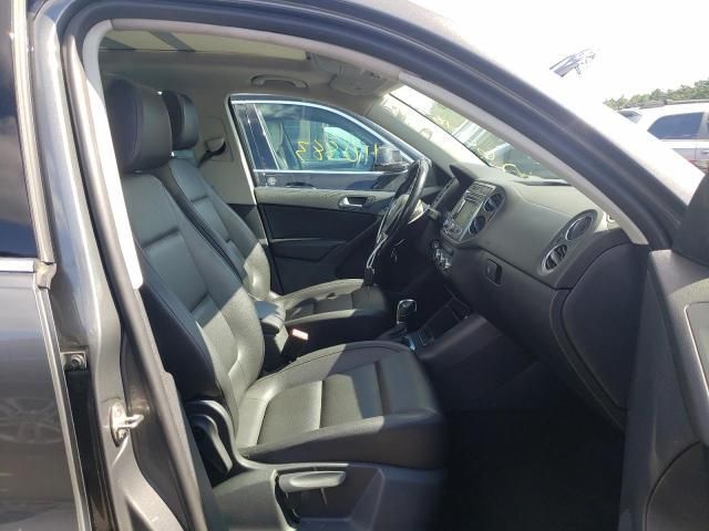 Volkswagen Tiguan Limited • 2013 • 10,000 mi 5
