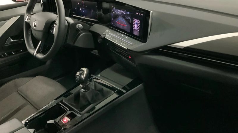 Opel Astra • 2022 • 35,700 km 6