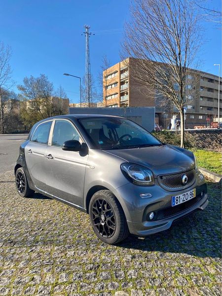 Smart Forfour • 2019 • 87,000 km 1