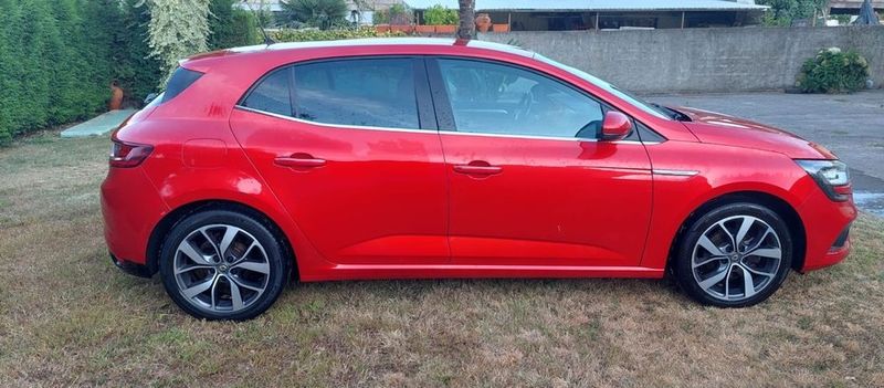 Renault Mégane • 2016 • 135,000 km 4