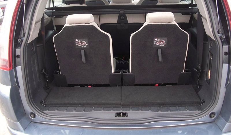 Citroën C4 Grand Picasso • 2009 • 190,000 km 5