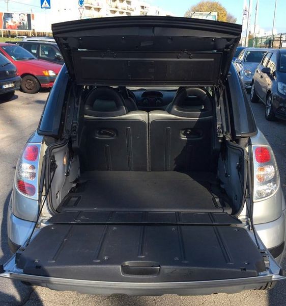 Citroën C3 • 2004 • 200,000 km 3