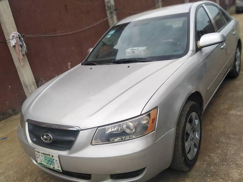 Hyundai Sonata • 2006 • 248,000 km 11