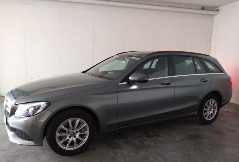 Mercedes-Benz C • 2017 • 152,195 km 2