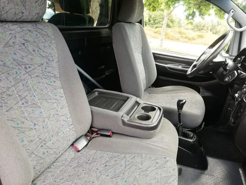 Hyundai H1 Van • 2003 • 90,000 km 3