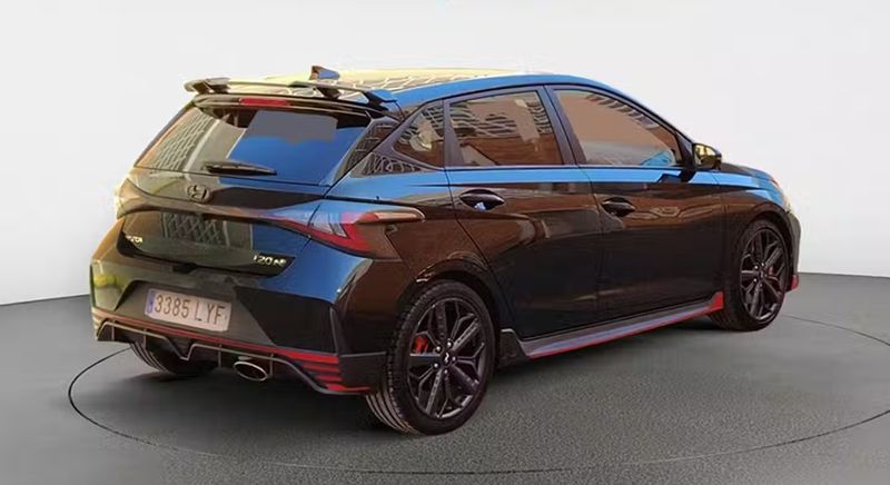 Hyundai i20 • 2022 • 27,428 km 4