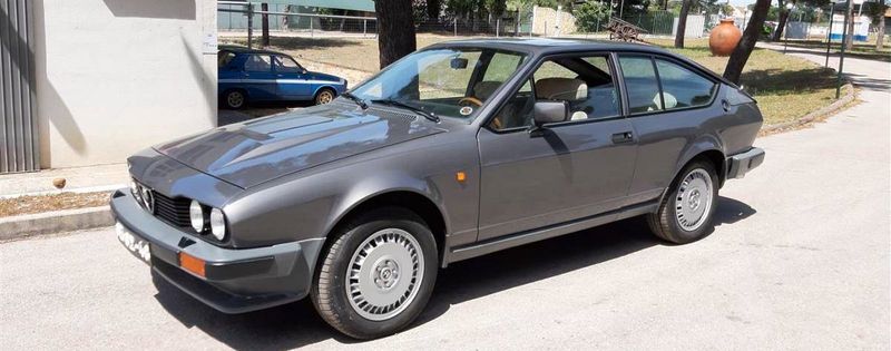 Alfa Romeo GT • 1982 • 70,000 km 1