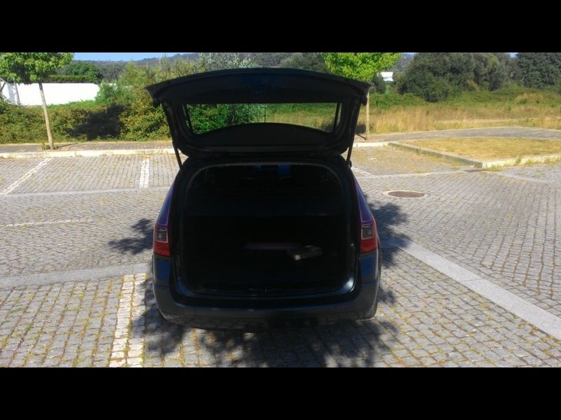 Renault Mégane • 2007 • 170,000 km 3