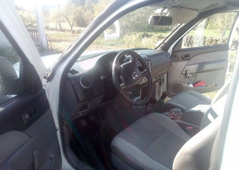 Mazda BT • 2007 • 109,999 km 3